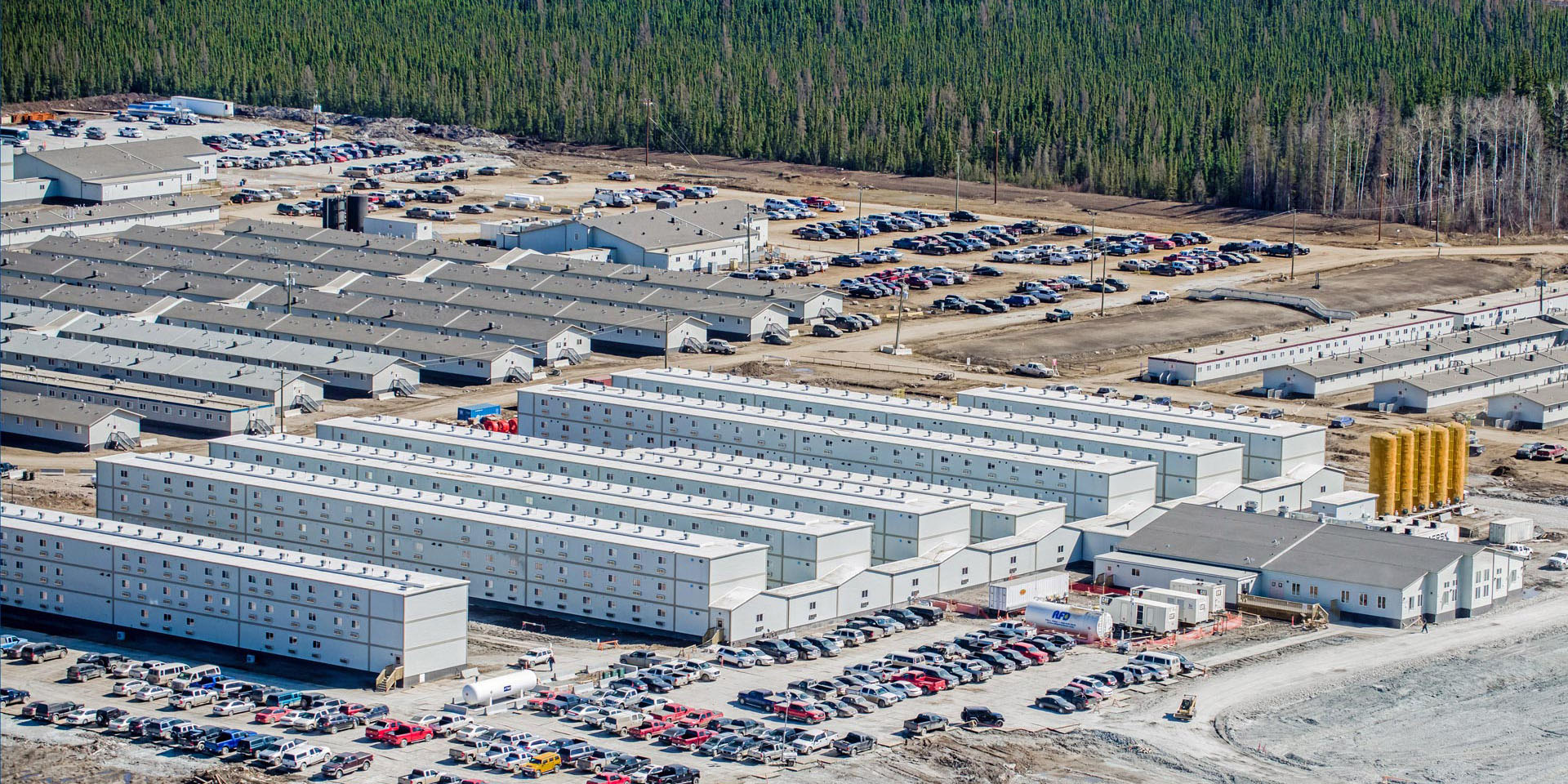 Aerial perspective of remote workforce camps operated by Right Choice Camps & Catering.